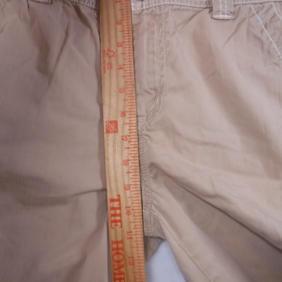 Eddie Bauer Women's 14 Tan Khaki Cargo Shorts Cotton Outdoor Casual 10 Inseam - Picture 6 of 9
